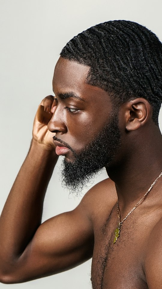 Client with 360 waves and a trimmed beard